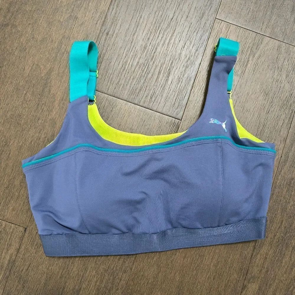PUMA USP Dry women's Padded Sports bra Size L New